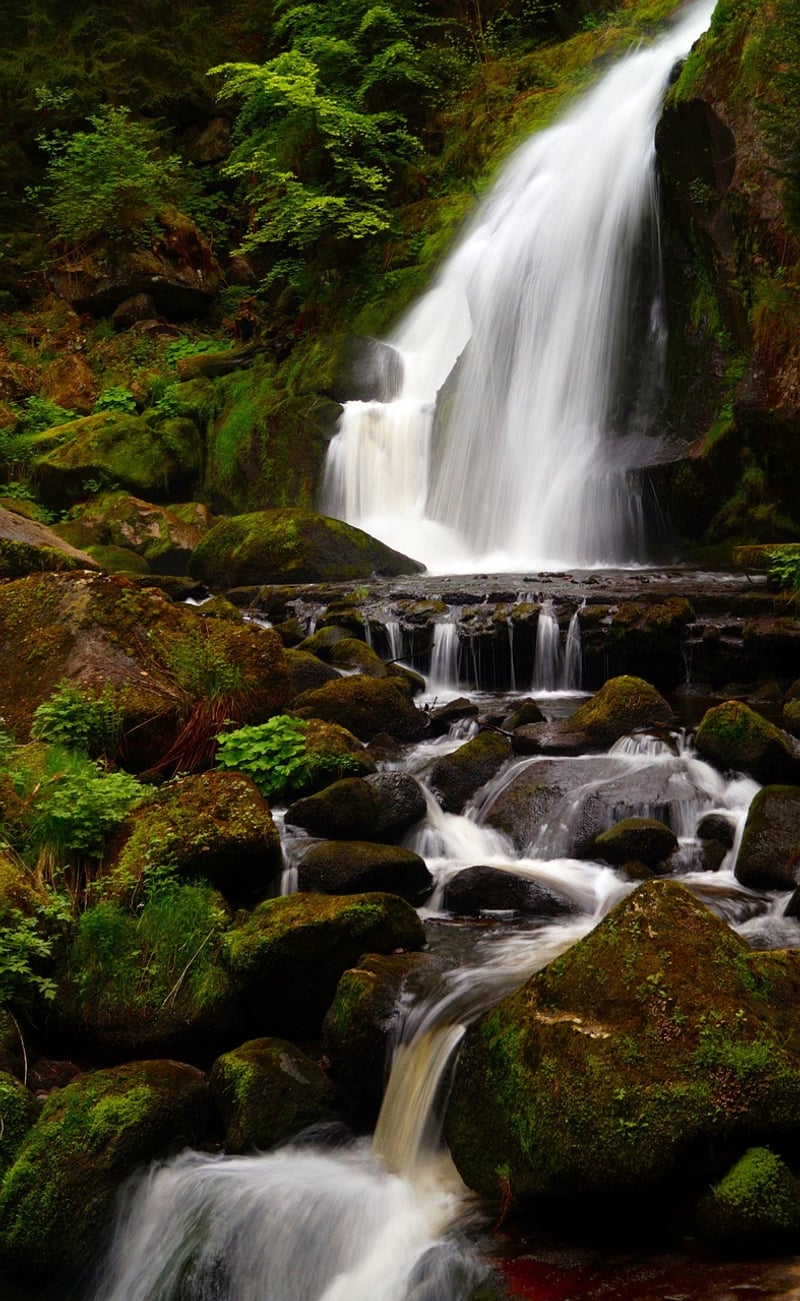 Modern Water Wall